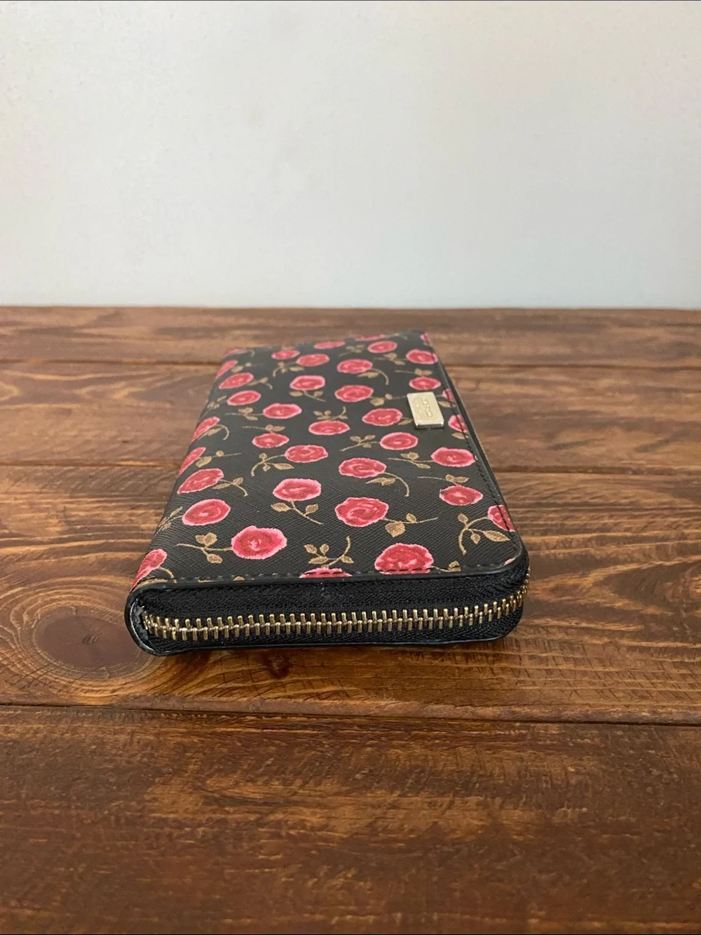 Kate Spade Black Rose Zip-Around Wallet